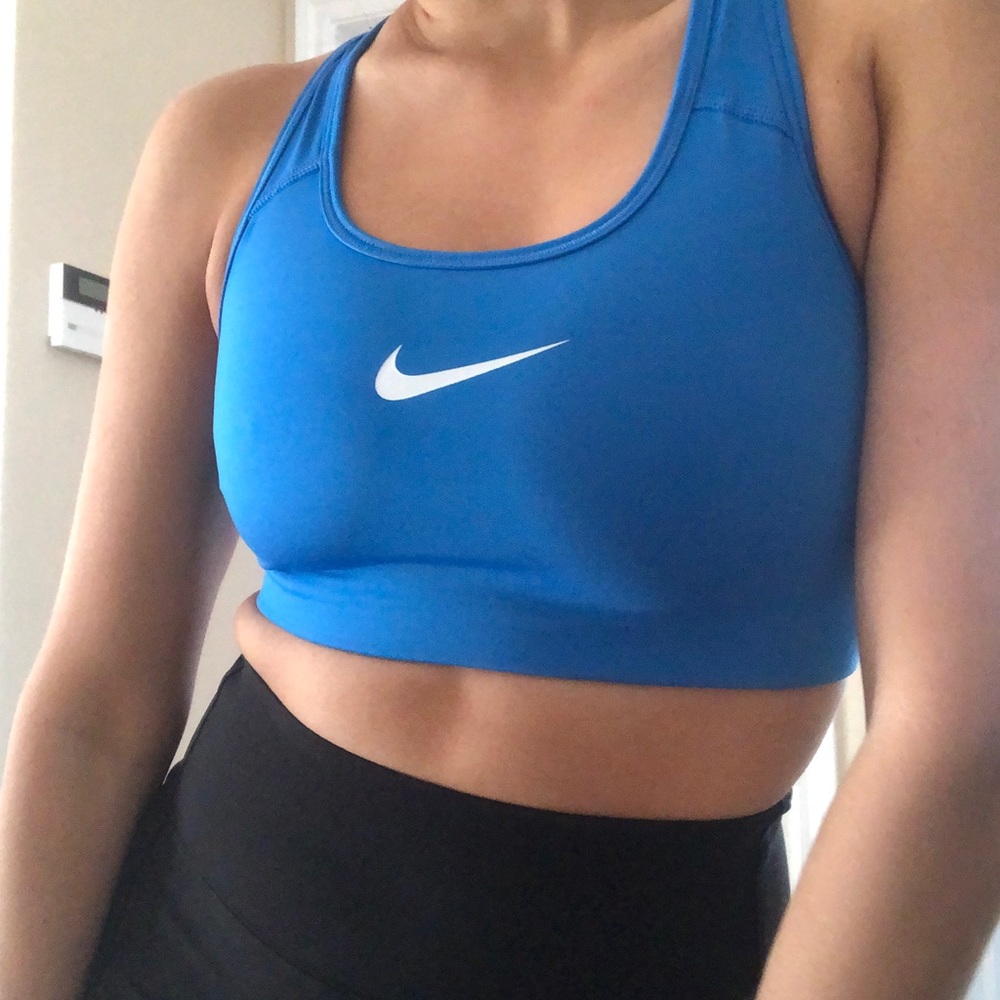 SOLD Nike blue bra - Picture 3 of 8